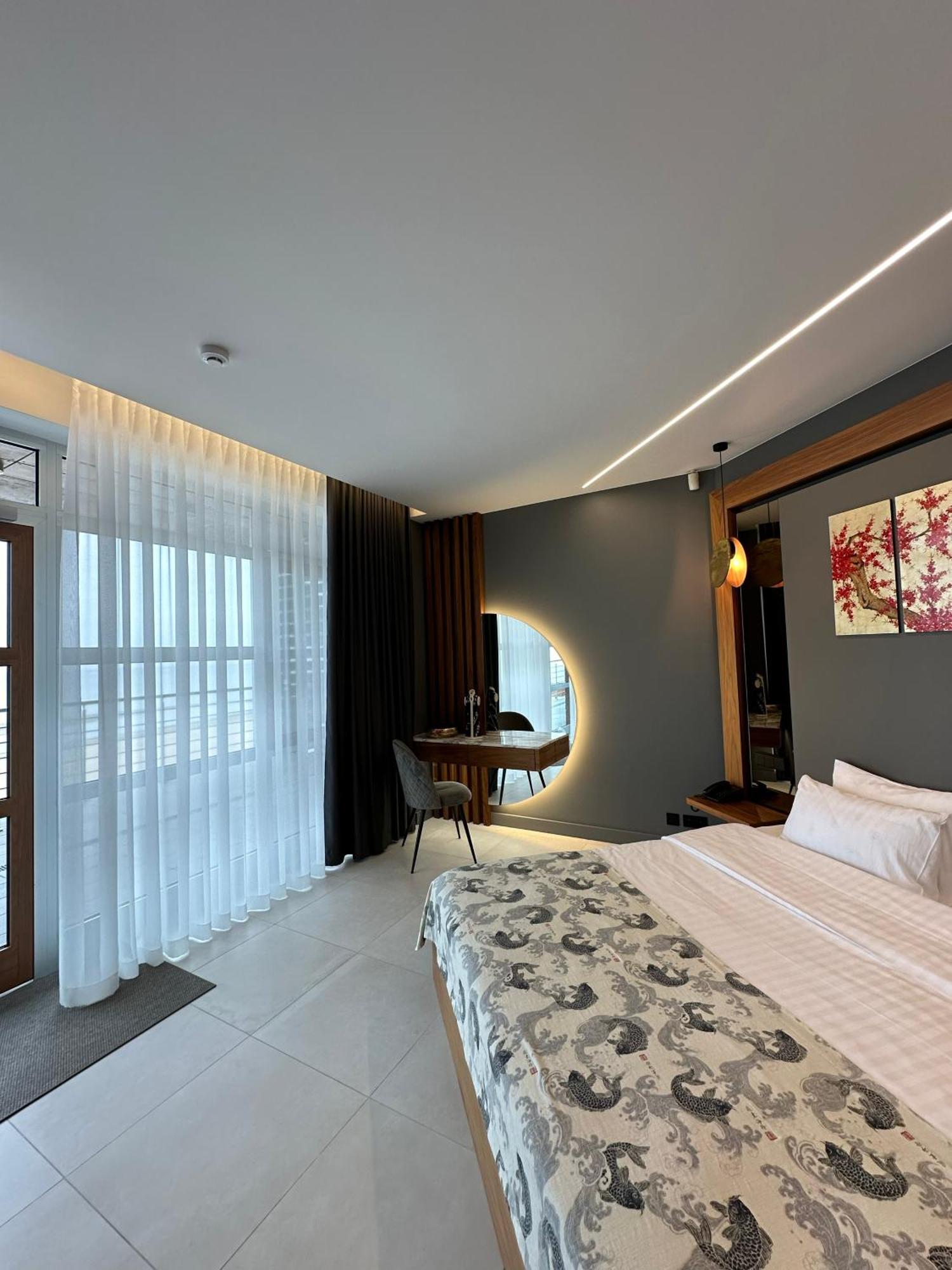 Boutique Hotel Light House ยูร์มาลา ภายนอก รูปภาพ