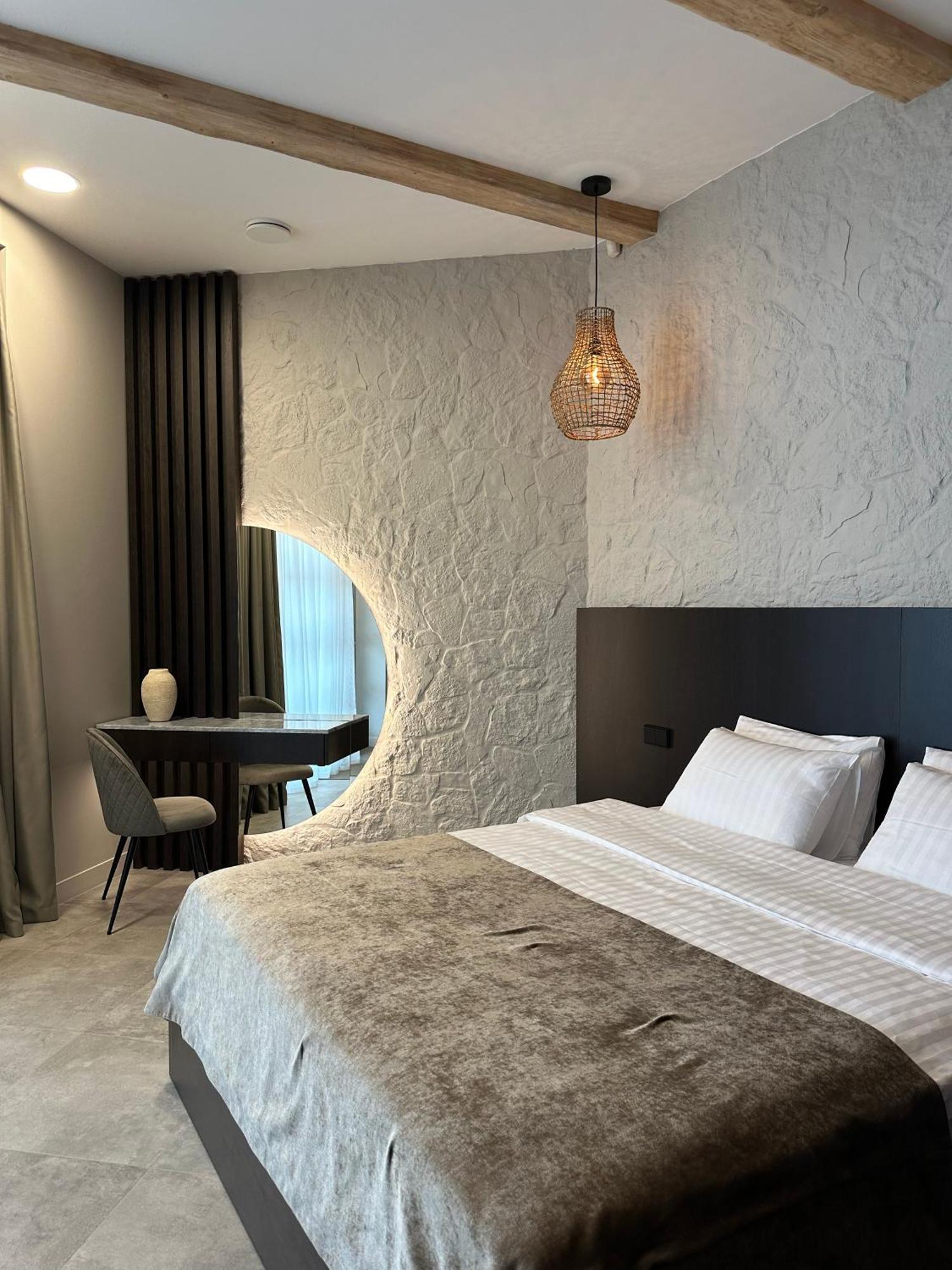 Boutique Hotel Light House ยูร์มาลา ภายนอก รูปภาพ
