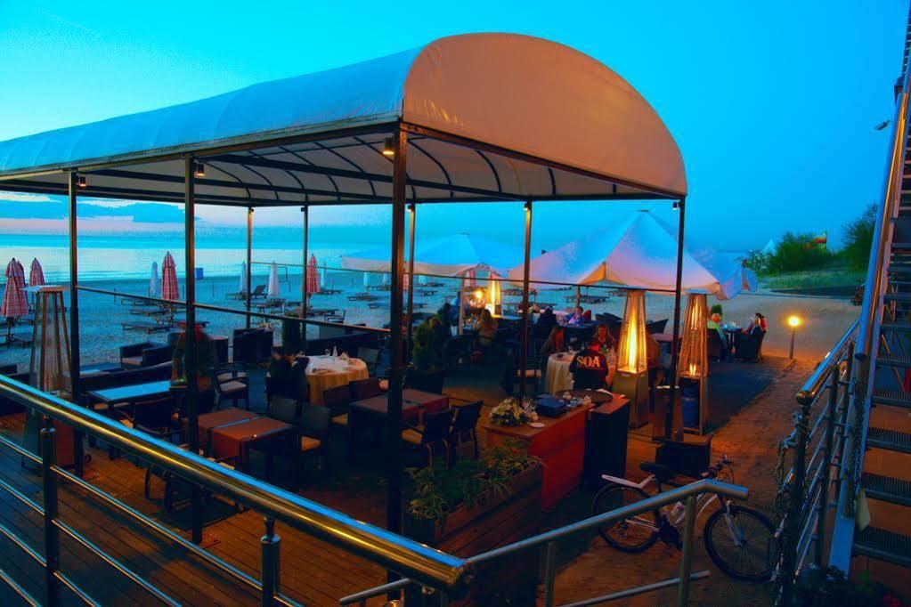 Boutique Hotel Light House ยูร์มาลา ภายนอก รูปภาพ